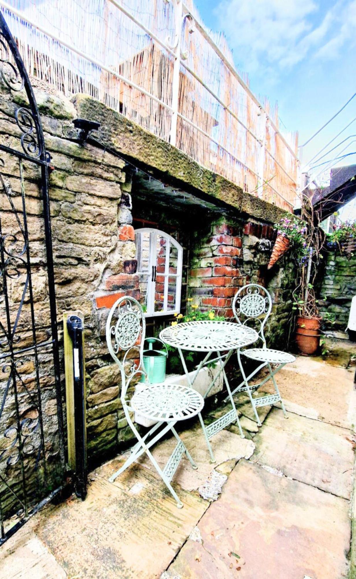 The Old Wash Kitchen - Charming Character Cottage In Holmfirth, Yorkshire Dış mekan fotoğraf